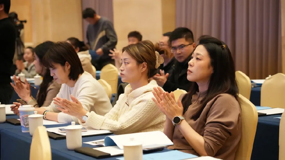 合肥海洋世界三期項(xiàng)目建設(shè)新聞發(fā)布會(huì)：?jiǎn)⒛晃邓{(lán)盛景，共繪夢(mèng)幻海洋新篇章！